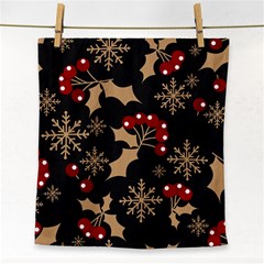 Christmas-pattern-with-snowflakes-berries Face Towel