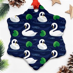 Swan-pattern-elegant-design Ornament (snowflake)