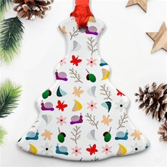 Snail Butterfly Pattern Seamless Ornament (christmas Tree)  by Amaryn4rt