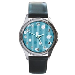 Gardenia Flowers White Blue Round Metal Watch by Grandong