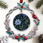 Abstract Floral- Ultra-stead Pantone Fabric Metal X mas Wreath Holly leaf Ornament Front