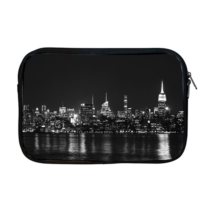 New York Skyline Apple MacBook Pro 17  Zipper Case