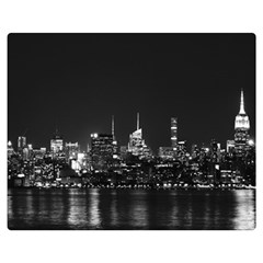 New York Skyline Premium Plush Fleece Blanket (medium) by Bedest