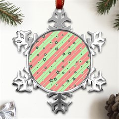 Arrangement-aesthetics-aesthetic-- Metal Small Snowflake Ornament