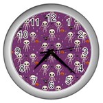 Skull Halloween Pattern Wall Clock (Silver) Front