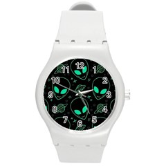 Alien Green Black Pattern Round Plastic Sport Watch (m) by Ndabl3x