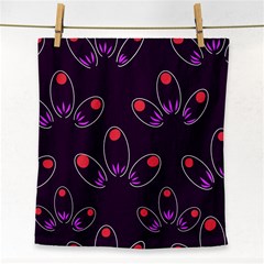 Petal Dot Seamless Pattern Face Towel