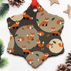 Fox Pattern Ornament (snowflake)