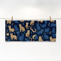 Cat Pattern Animal Hand Towel by Pakjumat