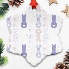 Bunnies T- Shirt Easter Bunnies Pattern T- Shirt Ornament (Snowflake)