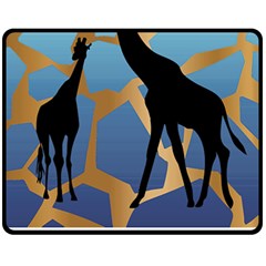 Giraffe Lover T- Shirt G I R A F F E O N G I R A F F E P R I N T P R E T T Y F O R V A C A T I O N T Fleece Blanket (Medium)