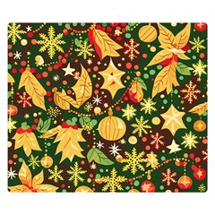 Christmas Pattern Premium Plush Fleece Blanket (small)