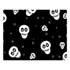 Skull Pattern Premium Plush Fleece Blanket (large)