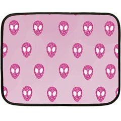 Alien Pattern Pink Fleece Blanket (mini)