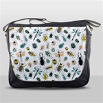 Insect Animal Pattern Messenger Bag Front