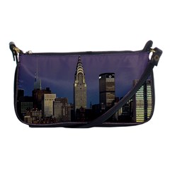 Skyline-city-manhattan-new-york Shoulder Clutch Bag by Ket1n9