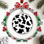 Animal-print-black-and-white-black Metal X mas Wreath Ribbon Ornament Front