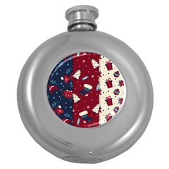 Flat Design Christmas Pattern Collection Art Round Hip Flask (5 Oz) by Ket1n9