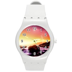 California-sea-ocean-pacific Round Plastic Sport Watch (M)