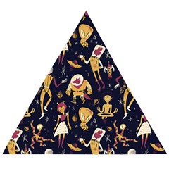 Alien Surface Pattern Wooden Puzzle Triangle by Ket1n9