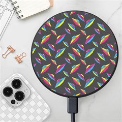 Alien Patterns Vector Graphic Wireless Fast Charger(black) by Ket1n9