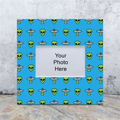 Alien Pattern White Box Photo Frame 4  X 6  by Ket1n9