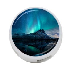 Aurora Borealis Mountain Reflection 4-port Usb Hub (one Side) by Grandong