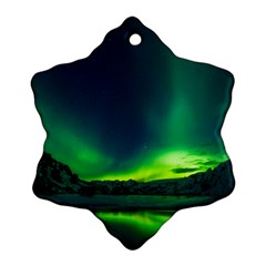 Iceland Aurora Borealis Snowflake Ornament (Two Sides)