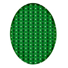 Green Christmas Tree Pattern Background Oval Glass Fridge Magnet (4 Pack)