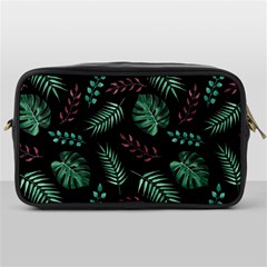 Seamless Bakery Vector Pattern Toiletries Bag (one Side) by Amaryn4rt