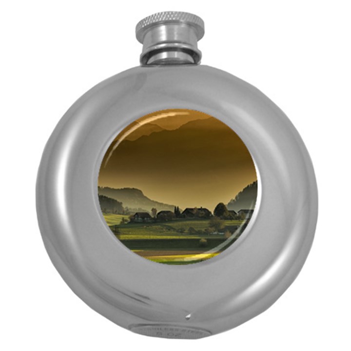 Mountains Village Trees Hills Round Hip Flask (5 oz)