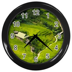 Apartment Curve Path Step Wall Clock (black) by Sarkoni