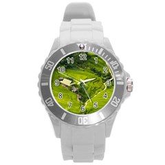 Apartment Curve Path Step Round Plastic Sport Watch (l) by Sarkoni