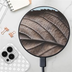 Leaf Veins Nerves Macro Closeup Wireless Fast Charger(black) by Amaryn4rt