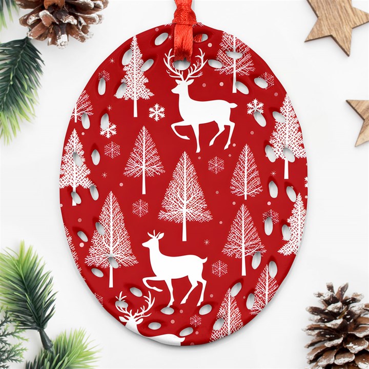 Christmas Tree Deer Pattern Red Oval Filigree Ornament (Two Sides)