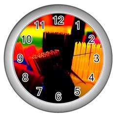 Plastic Brush Color Yellow Red Wall Clock (Silver)