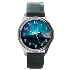 Aurora Borealis Mountain Reflection Round Metal Watch