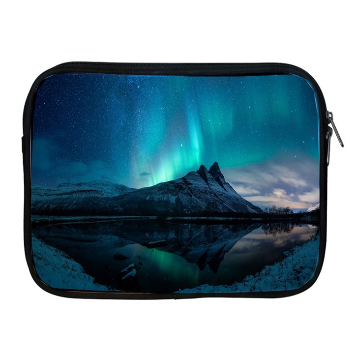 Aurora Borealis Mountain Reflection Apple iPad 2/3/4 Zipper Cases