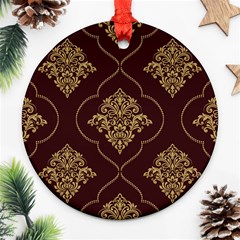 Vector Gold Ornament Pattern Seamless Damask Ornament (round) by Pakjumat