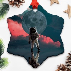 Astronaut Moon Space Nasa Planet Ornament (snowflake)