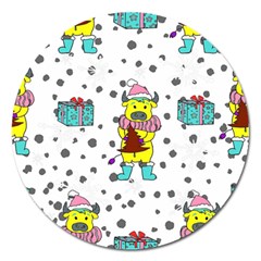 Little Bull Wishes You A Merry Christmas  Magnet 5  (Round)