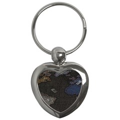 World Map Key Chain (heart) by Ket1n9