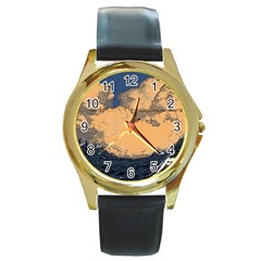 Wave Aesthetic Ocean Retro Sea Vintage Round Gold Metal Watch by Cendanart