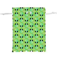 Alien Pattern- Lightweight Drawstring Pouch (xl) by Ket1n9