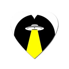 Ufo Flying Saucer Extraterrestrial Heart Magnet by Cendanart