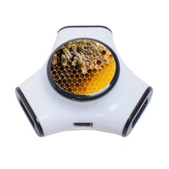 Honeycomb With Bees 3-port Usb Hub by Bedest