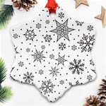 Snowflake-icon-vector-christmas-seamless-background-531ed32d02319f9f1bce1dc6587194eb Snowflake Ornament (Two Sides) Front