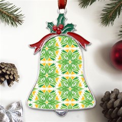 Green Pattern Retro Wallpaper Metal Holly Leaf Bell Ornament