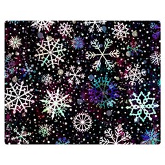 Shiny Winter Snowflake Premium Plush Fleece Blanket (medium) by Grandong