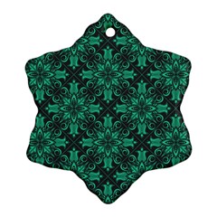 Green Damask Pattern Vintage Floral Pattern, Green Vintage Ornament (snowflake) by nateshop